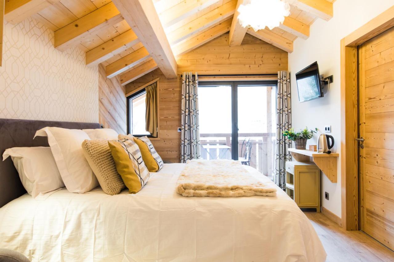 Chalet Sur Les Monts Morzine Montriond Exterior photo