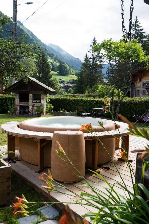 Chalet Sur Les Monts Morzine Montriond Exterior photo